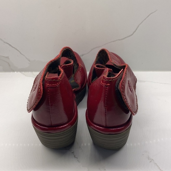 FLY London Crossover Mary Jane Wedge RED Portugal Adjustable Womens Size - Picture 3 of 12